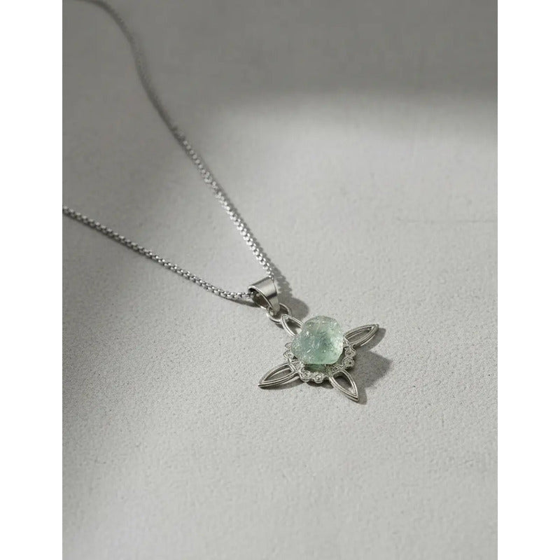 Collar Nudo De Bruja Con Fluorita Verde + Cadena De Acero Fluorita Verde