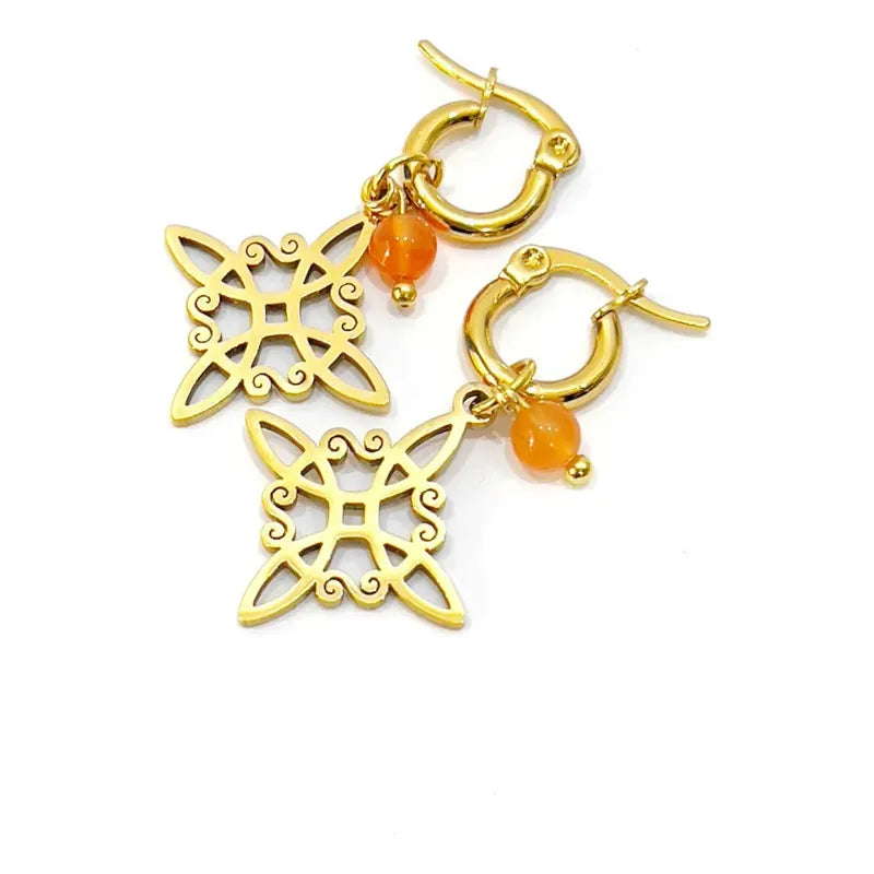 Aros Nudo De Bruja En Acero Dorado Y Piedra Cornalina
