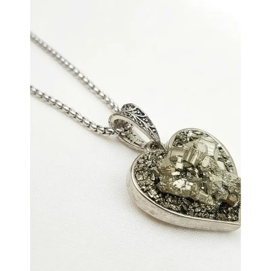 Collar Abundancia Corazón Con Piedra Pirita Con Cadena Corazón Pirita
