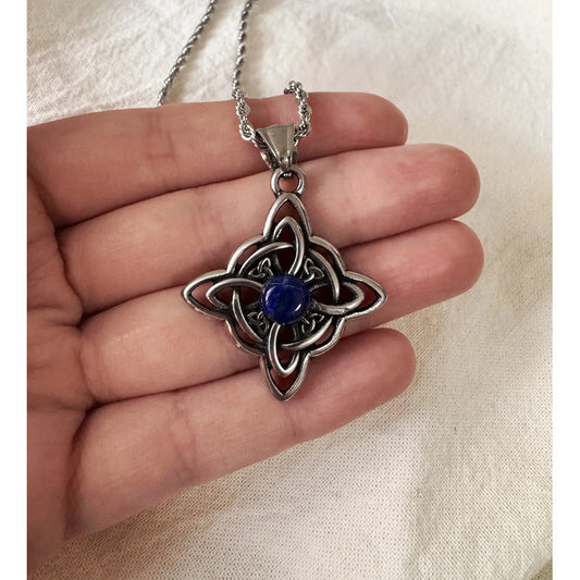 Collar Nudo De Bruja Piedra Lapislázuli + Cadena De Acero Nudo De Bruja Y Lapislázuli