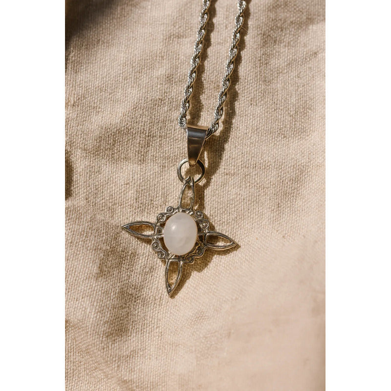 Collar Protección Nudo De Bruja Con Piedra De La Luna Nudo De Bruja Con Piedra De La Luna