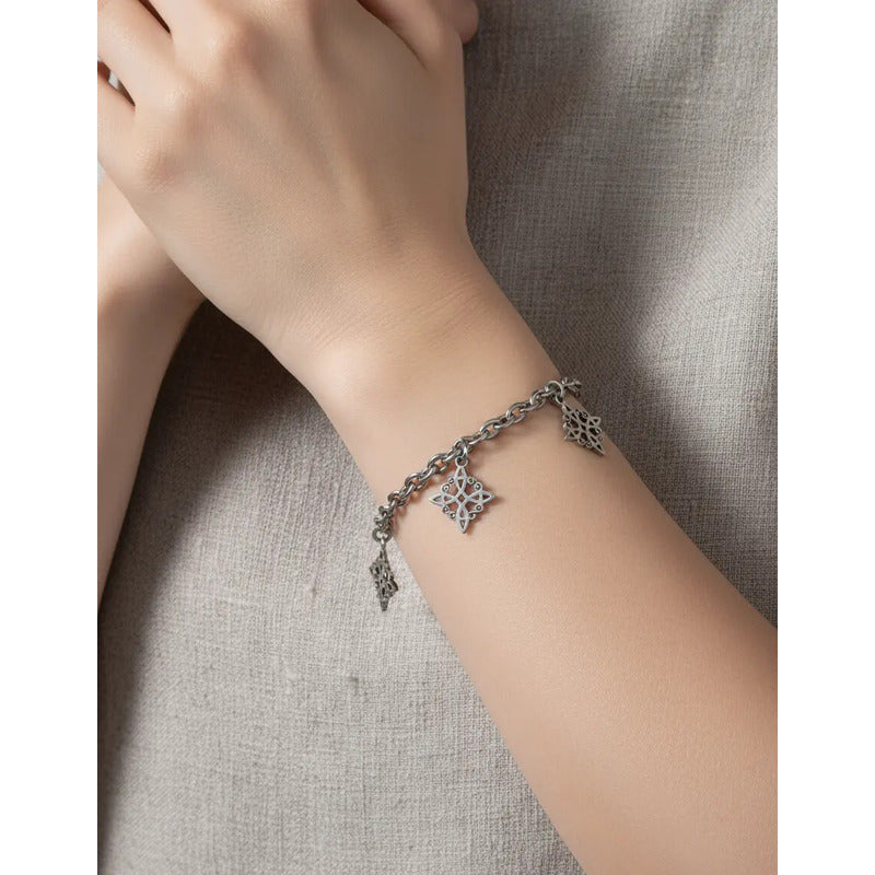 Pulsera Amuleto Nudo De Bruja Acero Quirúrgico Protectora Plateado 8 Cm 20 Cm