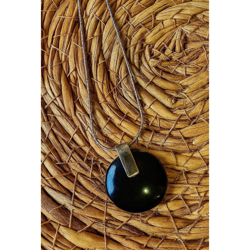Collar Medallón De Piedra Obsidiana + Cadena De Acero Obsidiana