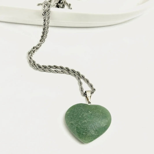 Collar Amor Corazón De Cristales Piedras Auténticas + Cadena Color Cuarzo Verde