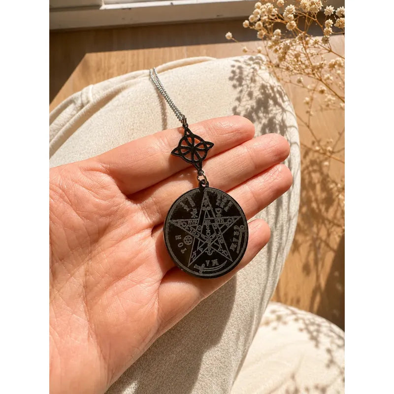 Collar Nudo De Bruja + Tetragramaton Doble Protección Acero Acero
