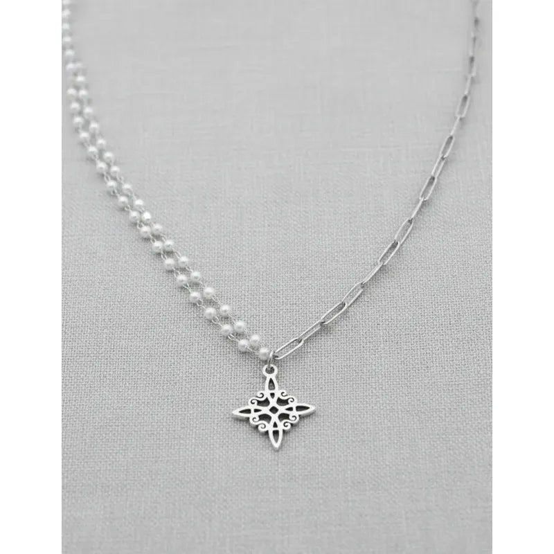 Collar Amuleto Nudo De Bruja Con Perlas Y Cadena Clip Acero Nudo De Bruja