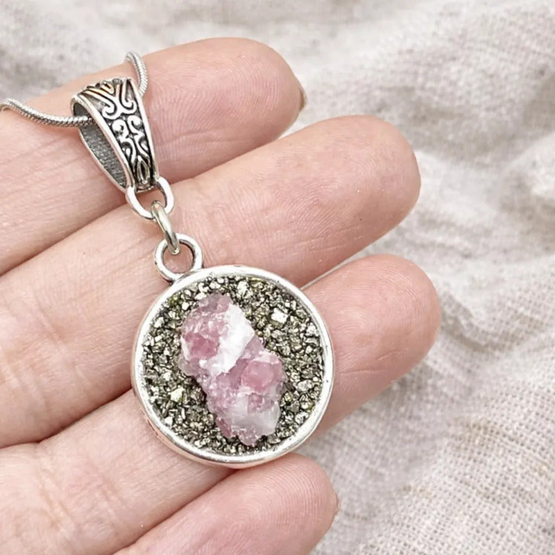 Collar Dije Turmalina Rosa + Pirita Y Cadena De Acero Pirita Y Turmalina Rosa