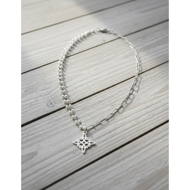 Collar Amuleto Nudo De Bruja Con Perlas Y Cadena Clip Acero Nudo De Bruja