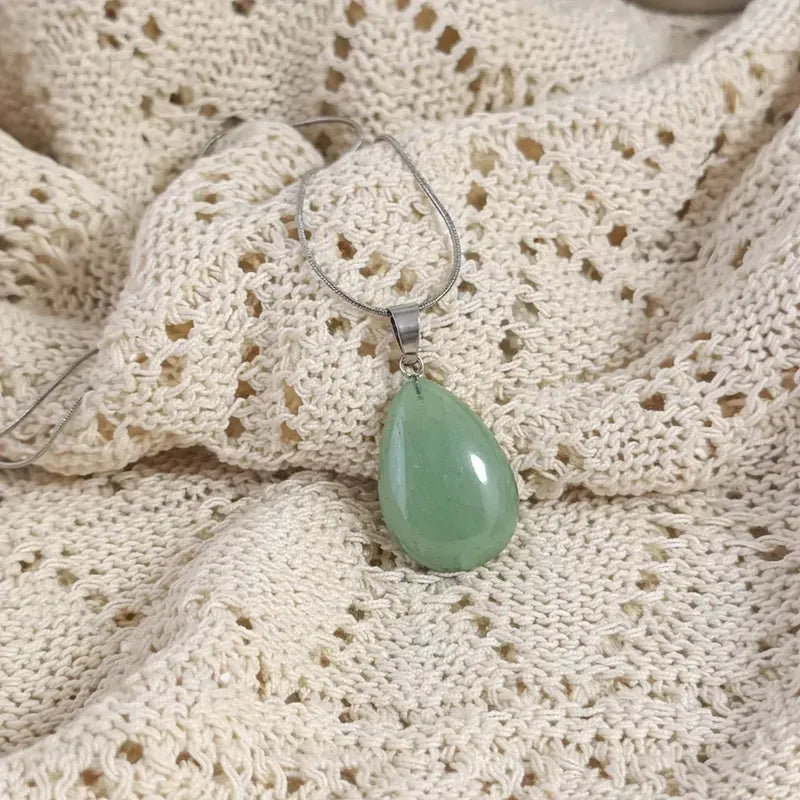 Collar Gota De Piedra Natural Con Cadena Acero Cuarzo Verde - Sanación