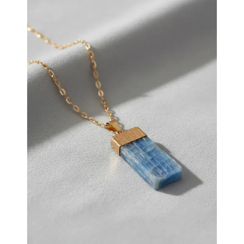 Collar Meditación Piedra Cianita Azul + Cadena Dorada Cianita Azul