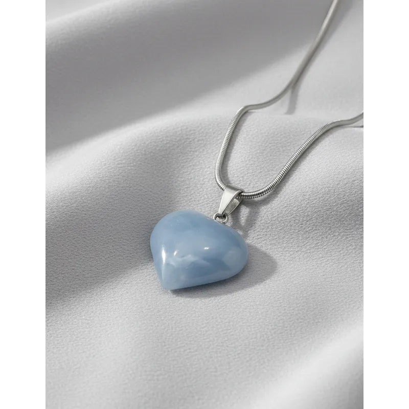 Collar Corazón De Angelita  Calma Y Guía Sutil Angelita